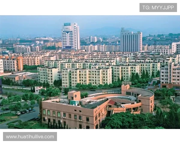 华体会首页的最新动态与活动信息一览